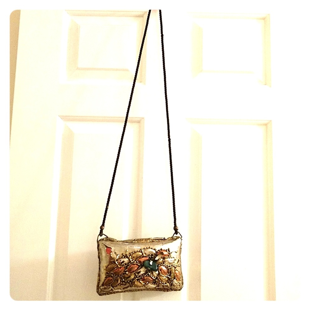 Hand bag